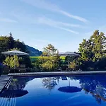 فندق Ermitage Wellness- & Spa-hotel غشتاد