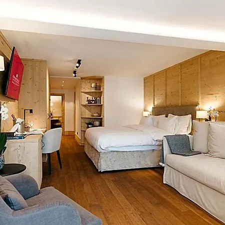 ホテル Ermitage Wellness- & Spa-hotel 5*