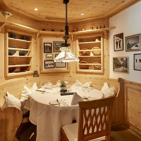 Ermitage Wellness- & Spa-hotel Отель