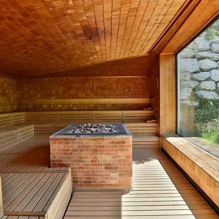 Ermitage Wellness- & Spa-hotel 5*