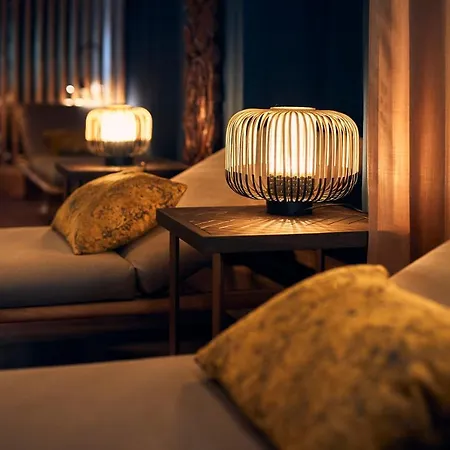 Ermitage Wellness- & Spa-hotel ホテル