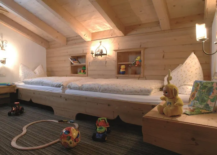 Hotel Ermitage Wellness- & Spa-hotel 5*