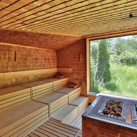 Hotel Ermitage Wellness- & Spa-hotel 5*