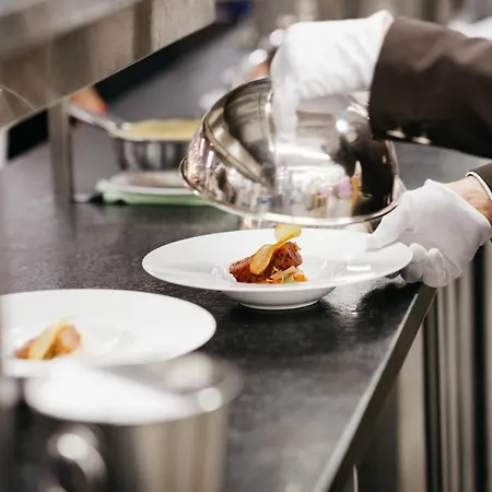 Ermitage Wellness- & Spa-hotel 5*