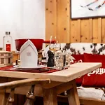 Hotel Ermitage Wellness- & Spa-hotel 5*