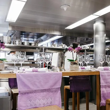 Ermitage Wellness- & Spa-hotel Gstaad