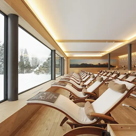 Otel Ermitage Wellness- & Spa-hotel Gstaad