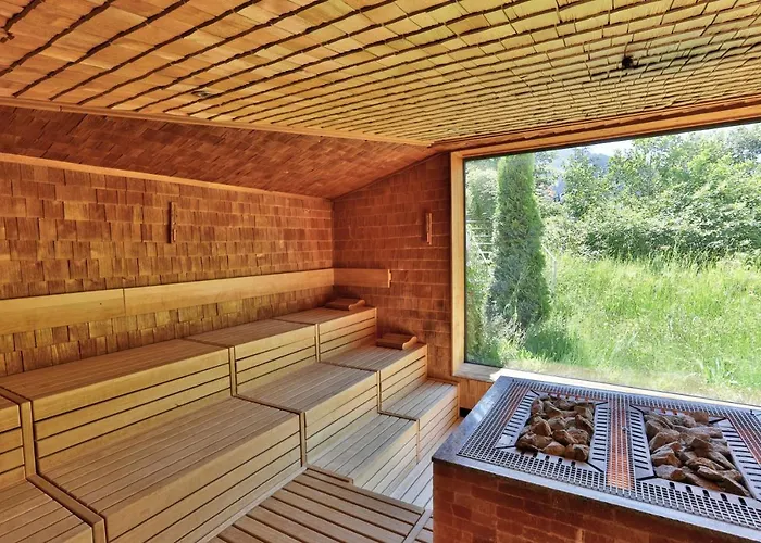 Hotel Ermitage Wellness- & Spa-hotel 5*