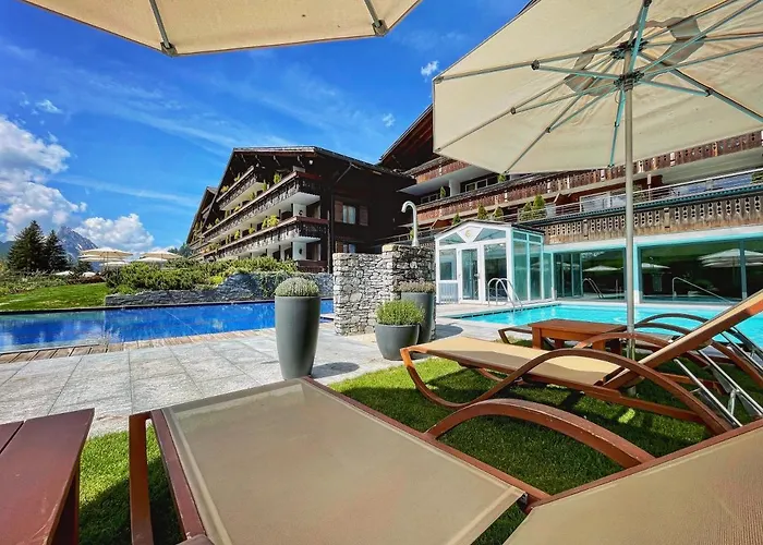 Hotel Ermitage Wellness- & Spa-hotel 5*